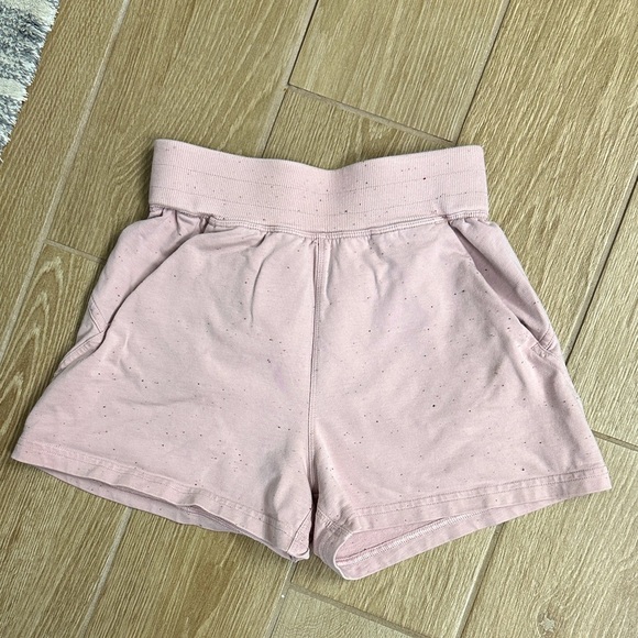 lululemon athletica Light Pink High Waist Shorts - Picture 2 of 10